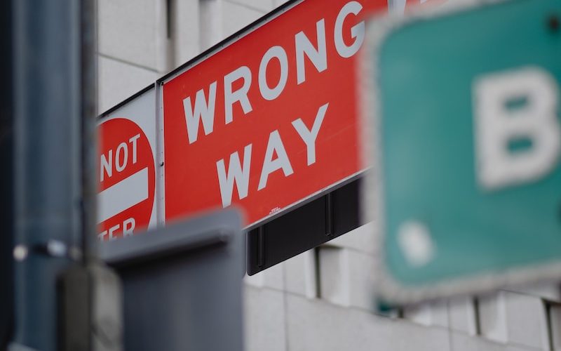 red and white stop sign